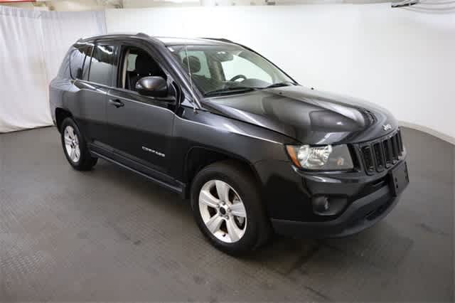 Thumbnail: 2017 Jeep Compass - 10