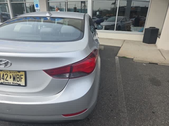 Thumbnail: 2016 Hyundai Elantra - 12