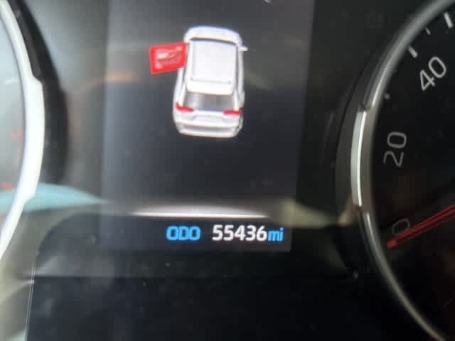 Thumbnail: 2021 Toyota RAV4 - 3