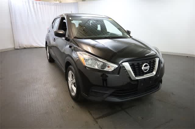 2020 Nissan Kicks S 11