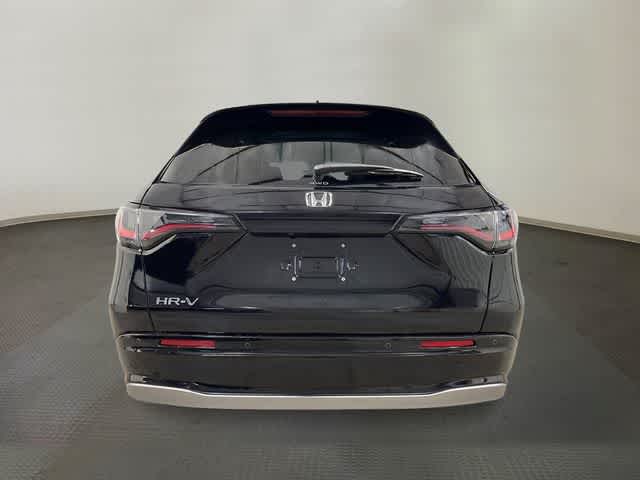 Thumbnail: 2027 Honda HR-V - 4