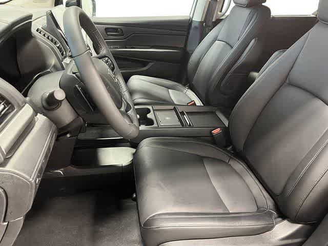Thumbnail: 2026 Honda Odyssey - 14