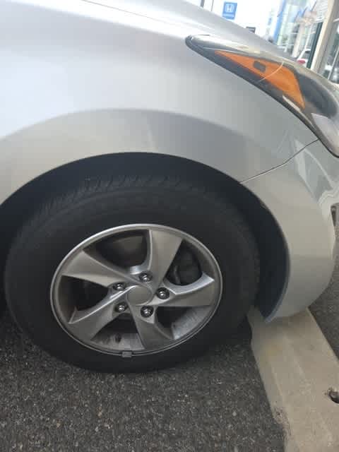 Thumbnail: 2016 Hyundai Elantra - 21