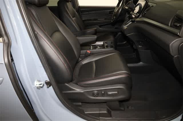 Thumbnail: 2023 Honda Odyssey - 20