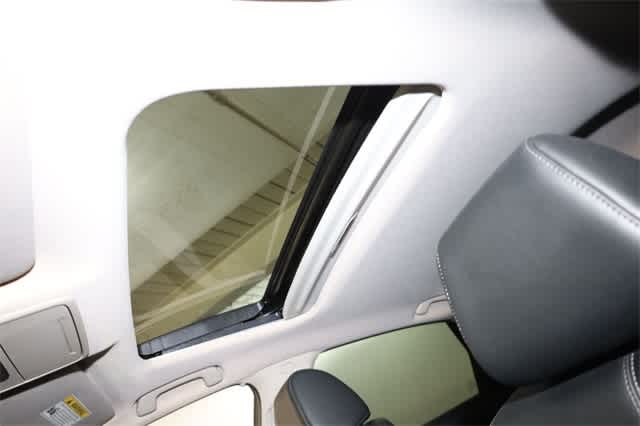 Thumbnail: 2023 Honda Civic - 28