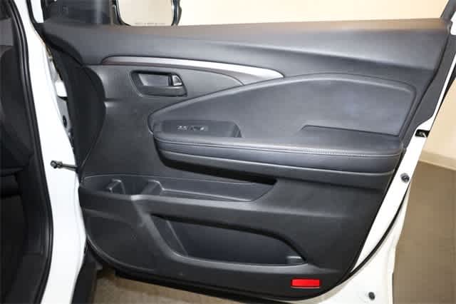 Thumbnail: 2023 Honda Passport - 23