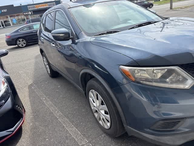 Thumbnail: 2015 Nissan Rogue - 17