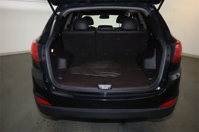 Thumbnail: 2011 Hyundai Tucson - 31