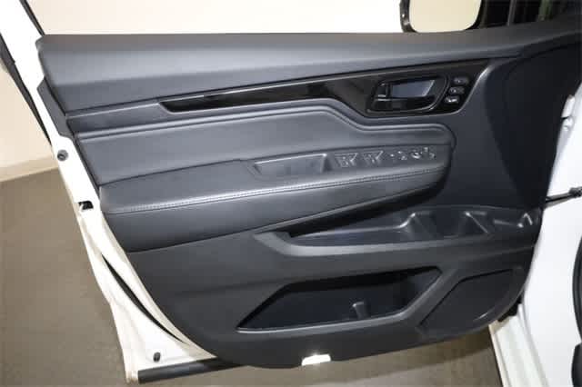 Thumbnail: 2025 Honda Odyssey - 13