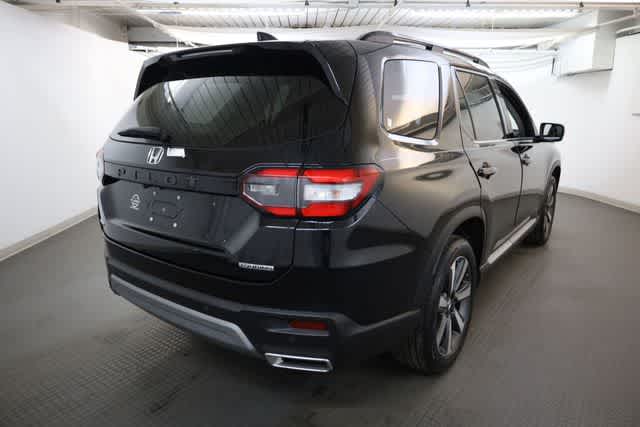 Thumbnail: 2023 Honda Pilot - 7