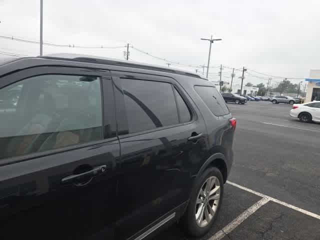 Thumbnail: 2019 Ford Explorer - 4