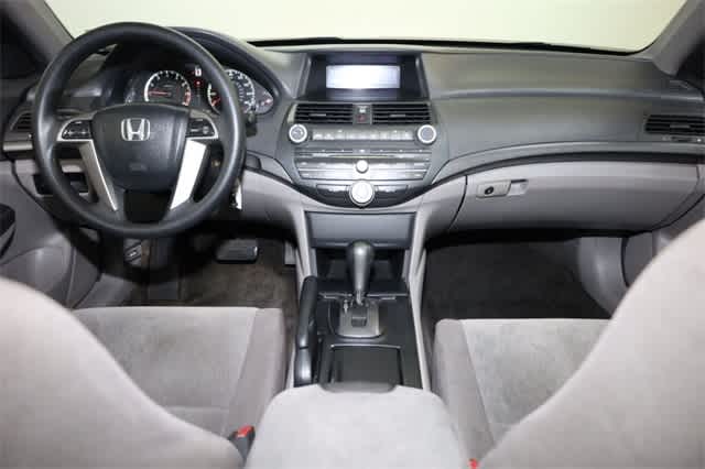 Thumbnail: 2010 Honda Accord - 17