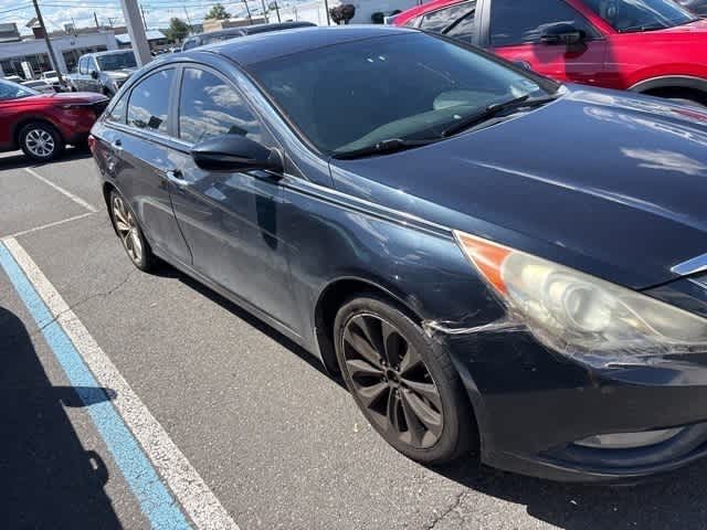 Thumbnail: 2011 Hyundai Sonata - 14