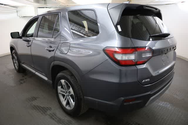 Thumbnail: 2024 Honda Pilot - 4