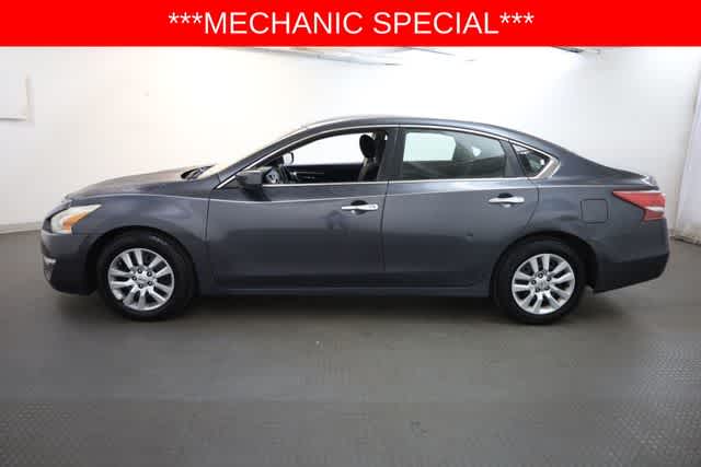 Thumbnail: 2013 Nissan Altima - 3