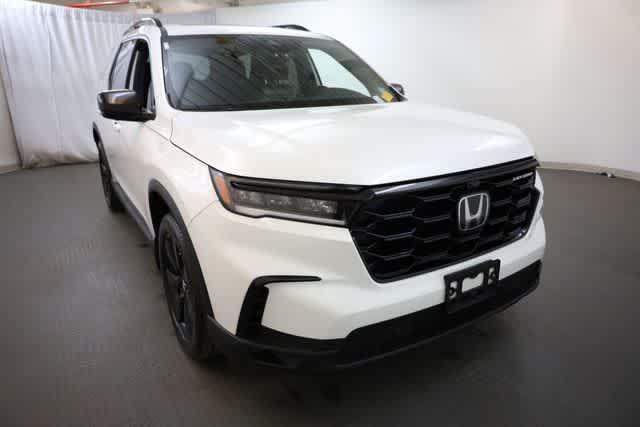 Thumbnail: 2025 Honda Pilot - 11