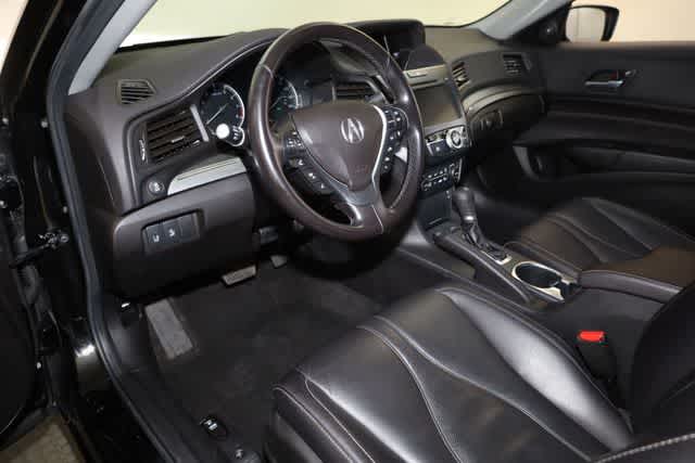 Thumbnail: 2022 Acura ILX - 14