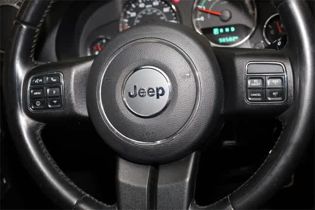 Thumbnail: 2016 Jeep Wrangler - 31