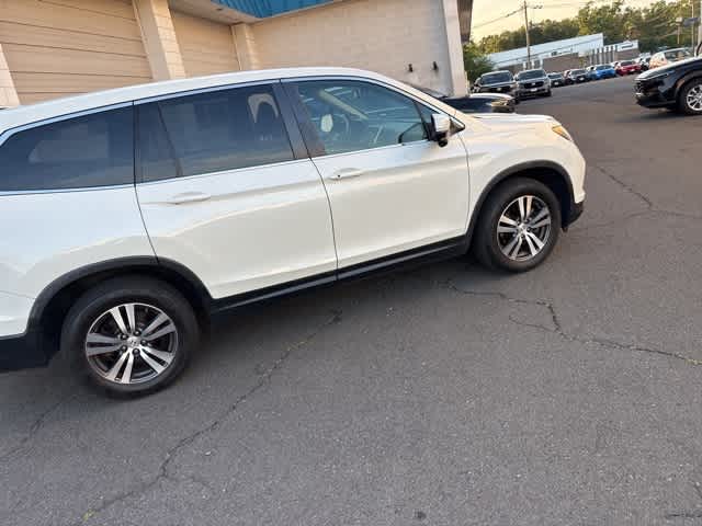 Thumbnail: 2018 Honda Pilot - 13