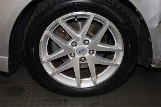 Thumbnail: 2012 Ford Fusion - 34
