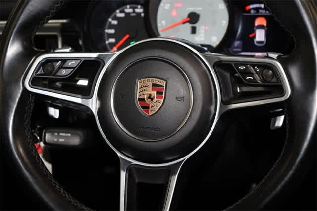 Thumbnail: 2017 Porsche Macan - 36