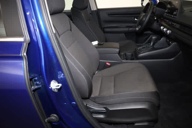 Thumbnail: 2023 Honda CR-V - 31