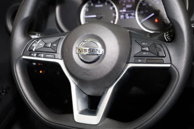 Thumbnail: 2021 Nissan Kicks - 28