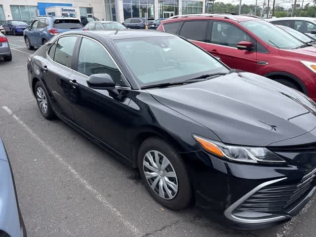 Thumbnail: 2022 Toyota Camry - 17
