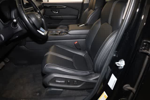 Thumbnail: 2023 Honda Pilot - 15