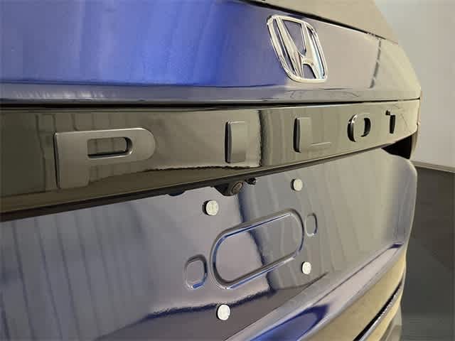2025 Honda Pilot EX-L 6