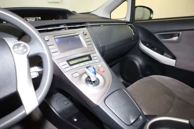 Thumbnail: 2012 Toyota Prius - 16