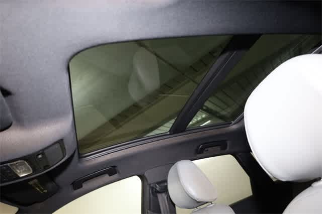 Thumbnail: 2016 Audi Q3 - 27