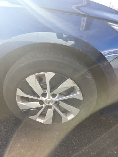 Thumbnail: 2020 Nissan Altima - 21