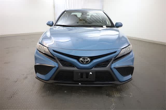 Thumbnail: 2023 Toyota Camry - 12