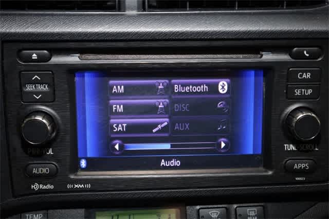 Thumbnail: 2014 Toyota Prius c - 26