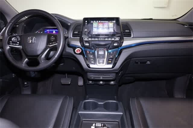 Thumbnail: 2023 Honda Odyssey - 17