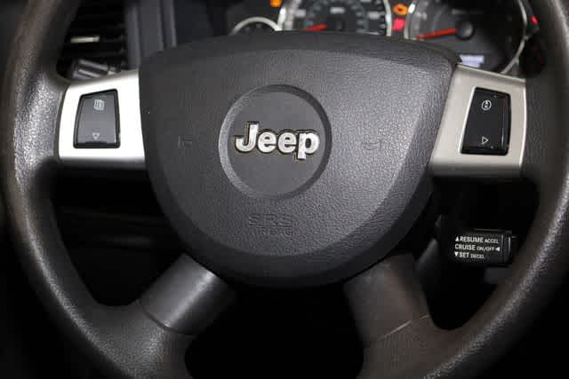 Thumbnail: 2008 Jeep Grand Cherokee - 26