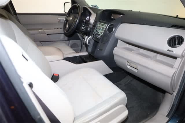 Thumbnail: 2011 Honda Pilot - 19