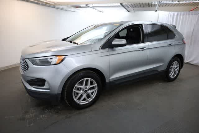 Thumbnail: 2024 Ford Edge - 2