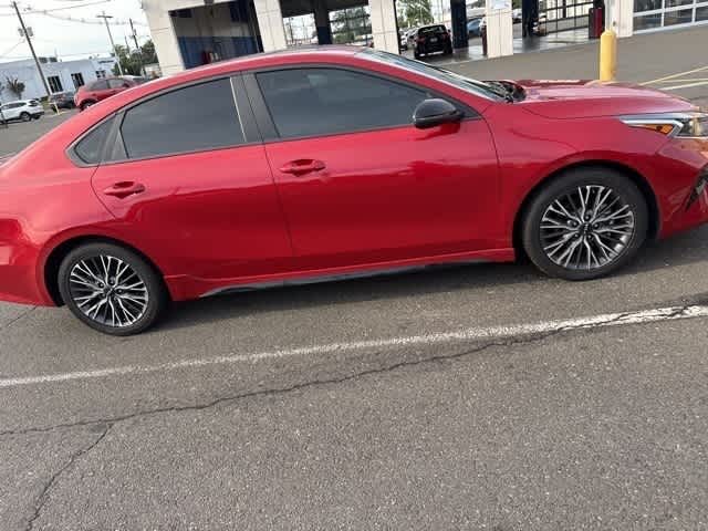 Thumbnail: 2024 Kia Forte - 12