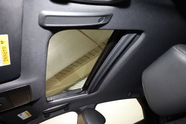 Thumbnail: 2023 Acura Integra - 26