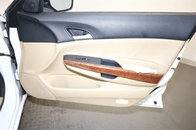 Thumbnail: 2012 Honda Accord - 22