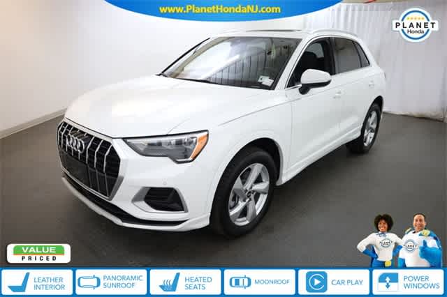 Thumbnail: 2021 Audi Q3 - 2