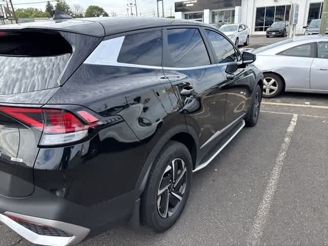 Thumbnail: 2023 Kia Sportage - 11