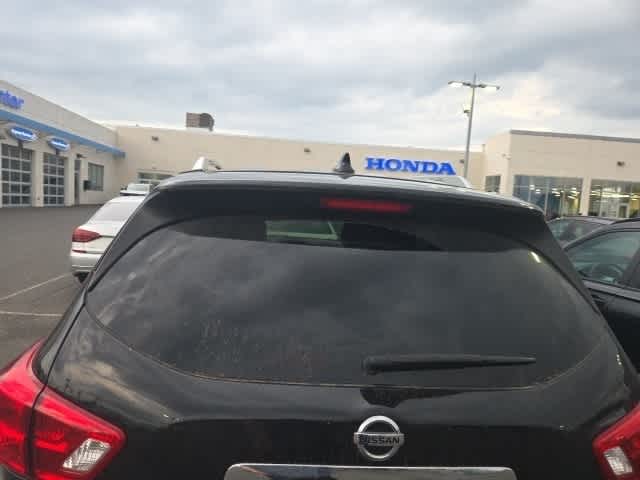 Thumbnail: 2019 Nissan Pathfinder - 9