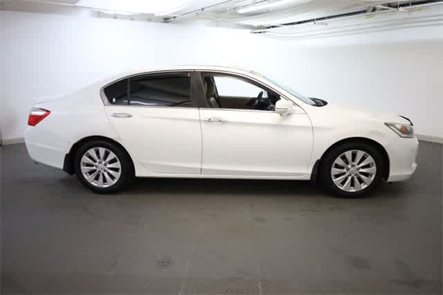 Thumbnail: 2015 Honda Accord - 9