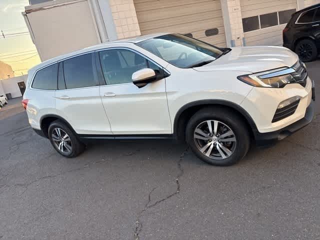 Thumbnail: 2018 Honda Pilot - 17