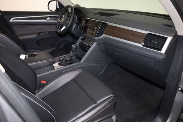 Thumbnail: 2022 Volkswagen Atlas - 34