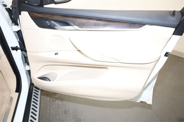 Thumbnail: 2014 BMW X5 - 22