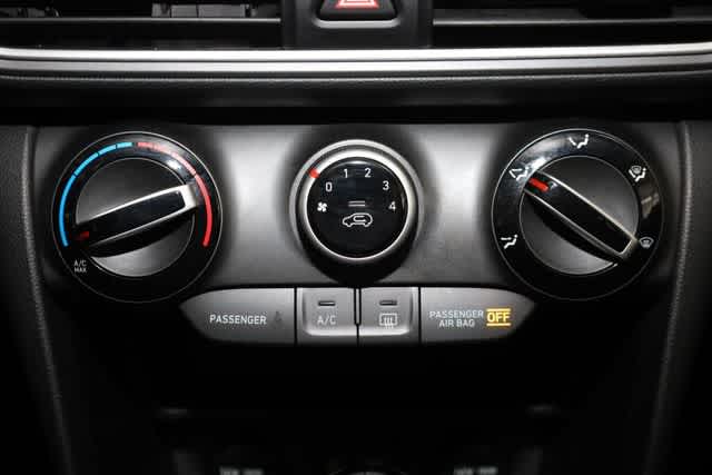 Thumbnail: 2018 Hyundai Kona - 28